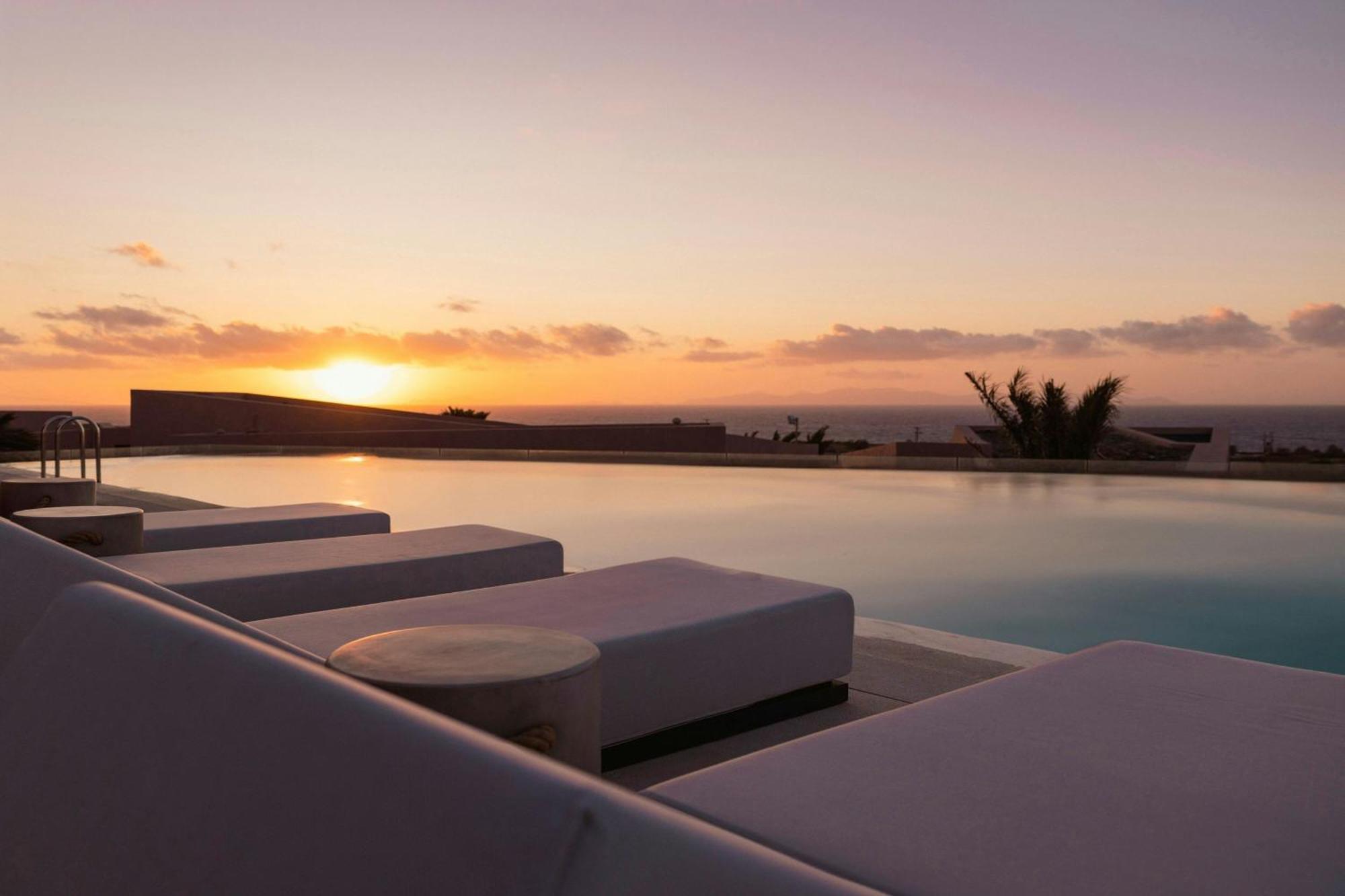 Domes Novos Santorini, Autograph Collection Hotel Oia Exterior foto